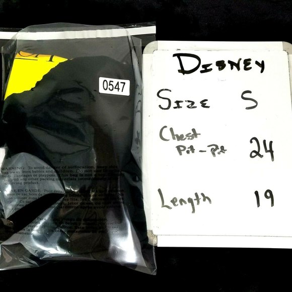 Disney Lion King Womens Small Black Crop Pullover Sweatshirt Cotton Poly Blend - Picture 8 of 8